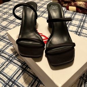 Womens heels